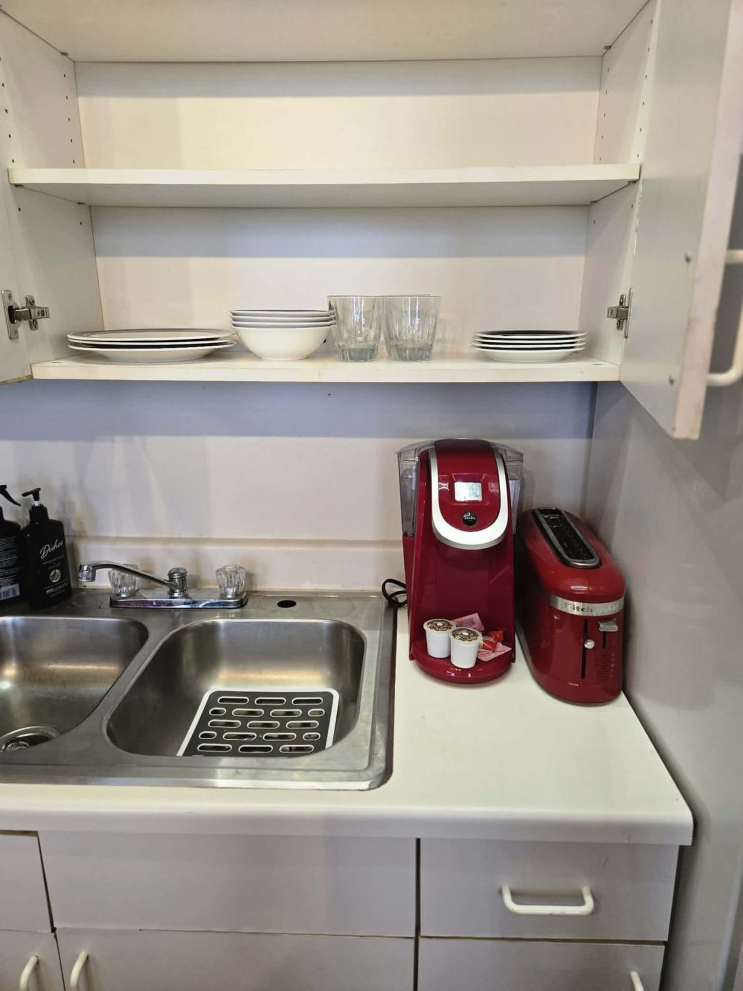 Building Photo - 227 Iron St