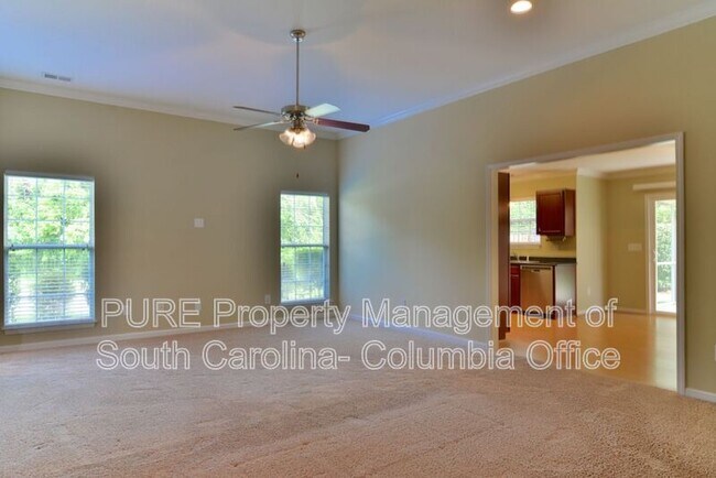Building Photo - 228 Buffwood Dr