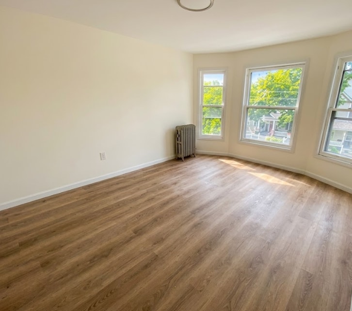 Building Photo - 825 Richmont St