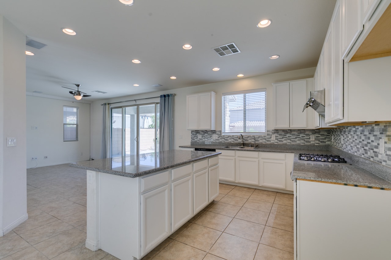 Building Photo - 6442 Kobe Knoll Ct