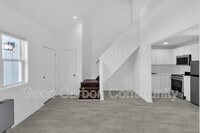 Building Photo - 209 Summer St