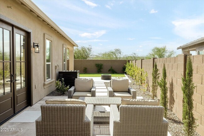 Building Photo - 21425 N 59th St