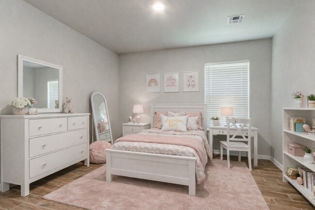 Building Photo - 12945 Willow Villas Dr