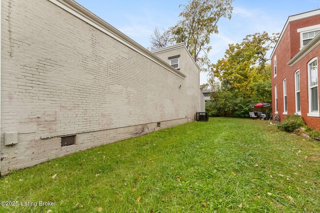 Building Photo - 408 Dr W. J. Hodge St