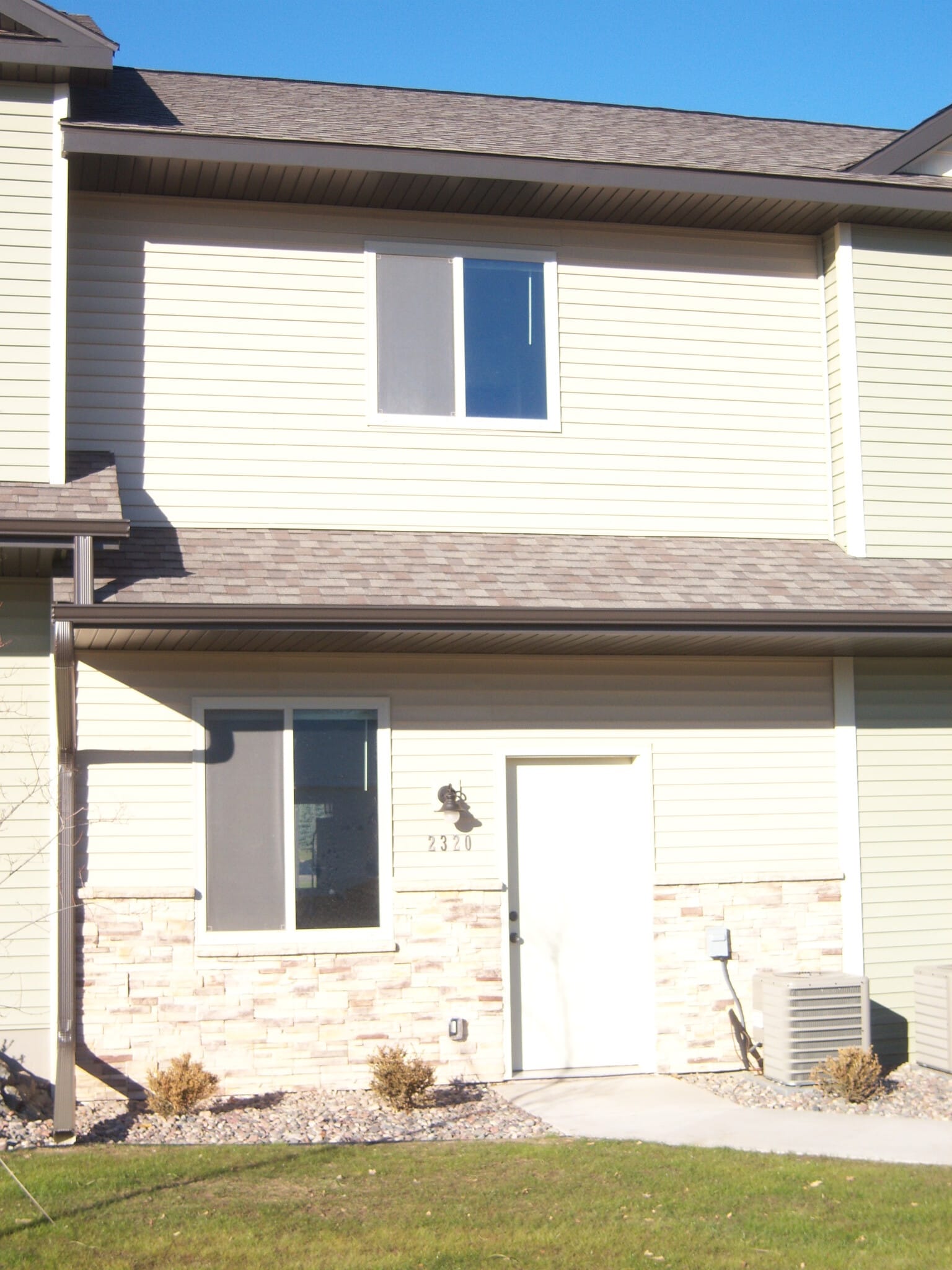 Front exterior - 2312 Peters Dr