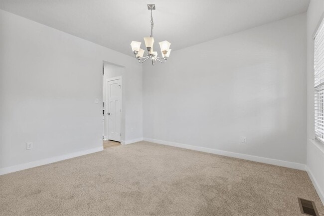 Building Photo - 118 Hamilton Dr