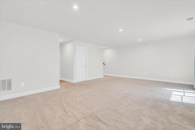 Building Photo - 9505 Bent Creek Pl