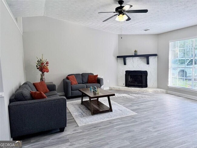 Building Photo - 5285 Sugar Crest Dr