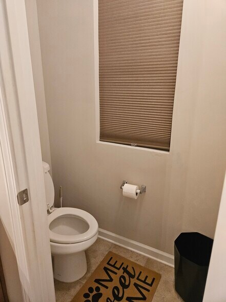 Building Photo - 1401 Worcester Trl