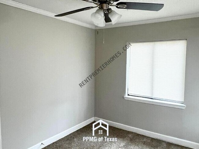 Building Photo - 59 Aloha Cir