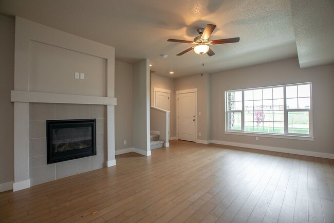 Building Photo - 4902 Brookfield Dr
