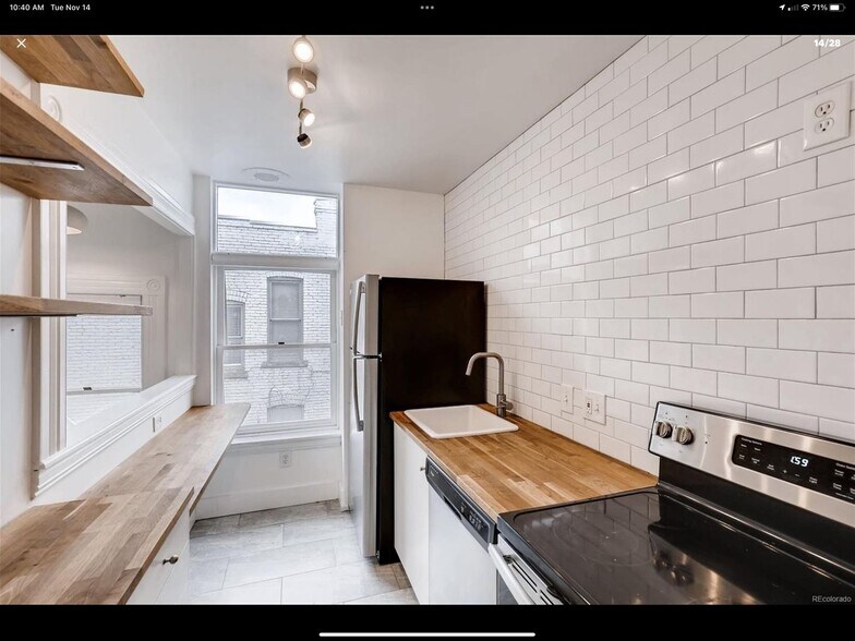 Building Photo - 2118 W 28th Ave