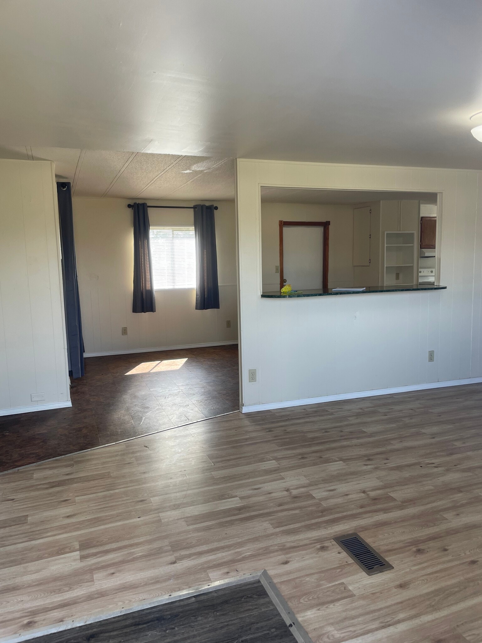 Building Photo - 7100 Karen Ln