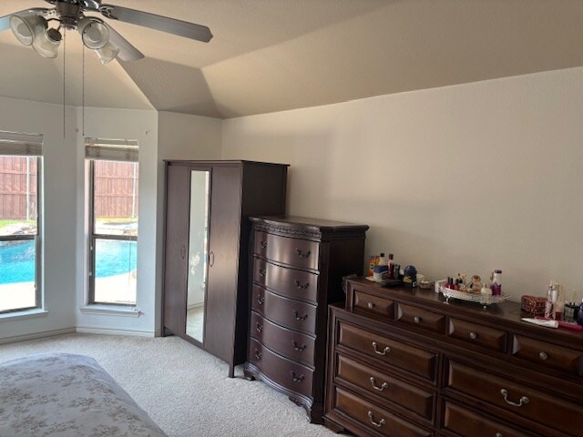 Building Photo - 321 Roy Rogers Ln