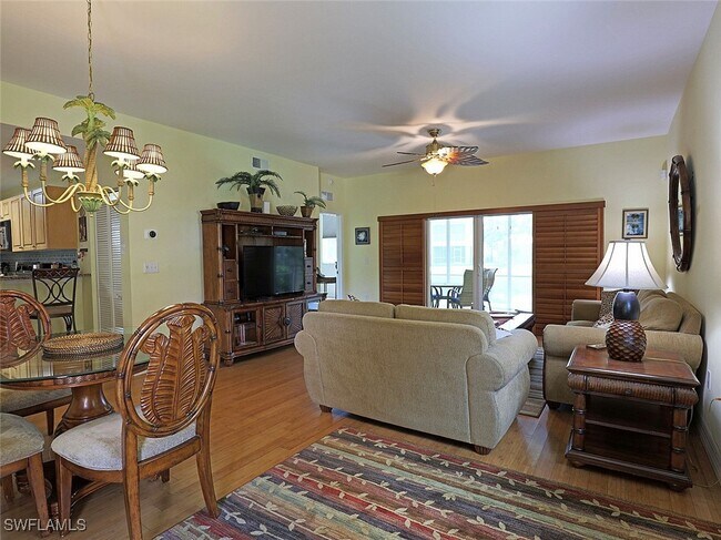 Building Photo - 15460 Bellamar Cir