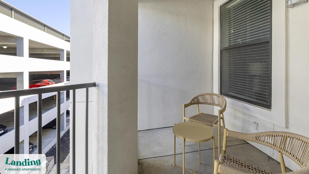 Building Photo - 5275 Town and Country Blvd