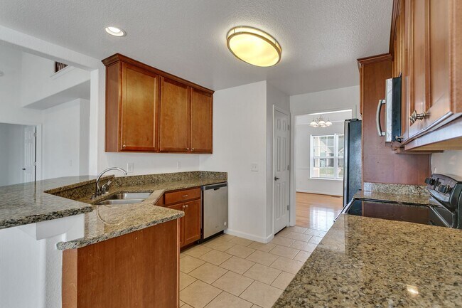 Building Photo - Beautiful 3 Bed/2.5 Bath located in Shingle Landing, Moyock NC