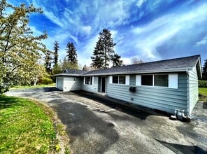 Building Photo - 9428 Silverdale Loop Rd NW