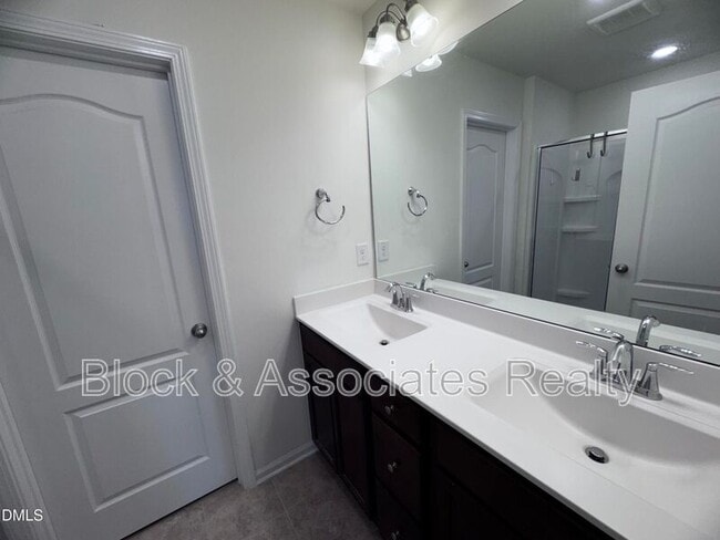 Building Photo - 1748 Clayfire Dr.