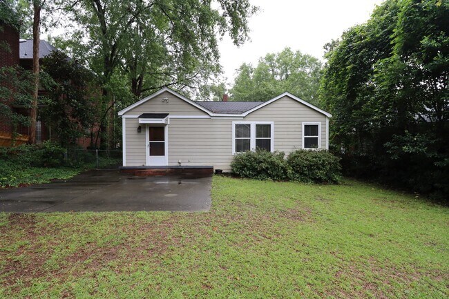 Building Photo - 2716 Heyward St