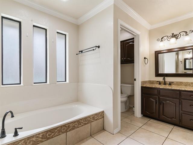 Building Photo - 922 Beverly Ct
