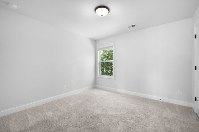 Building Photo - 315 Hudson Chase Ct