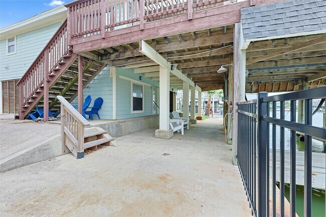 Building Photo - 146 Tamana Dr