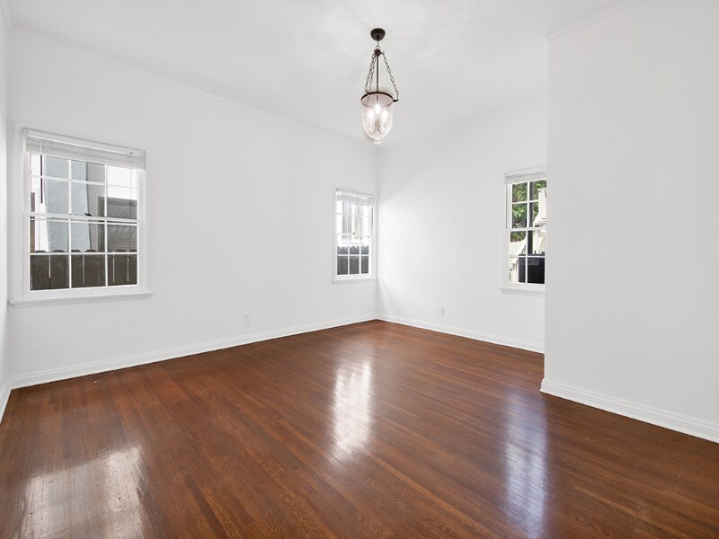 Building Photo - 7467 Hollywood Blvd