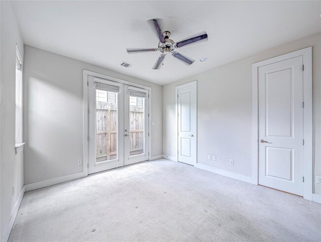 Building Photo - 2503 Garrow St