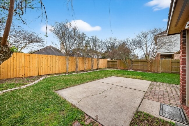 Building Photo - 2905 Fountain Brook Ct