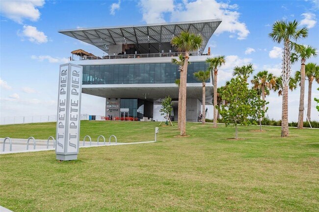 Building Photo - 255 Dolphin Point