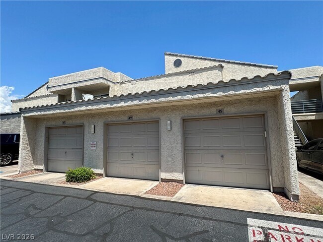 Building Photo - 6250 W Flamingo Rd