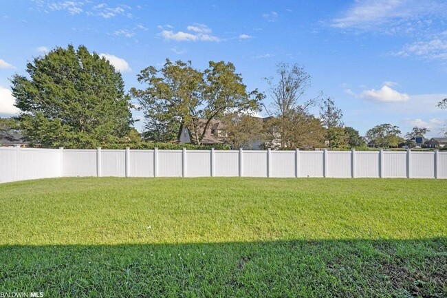 Building Photo - Charming 4BR House in Daphne