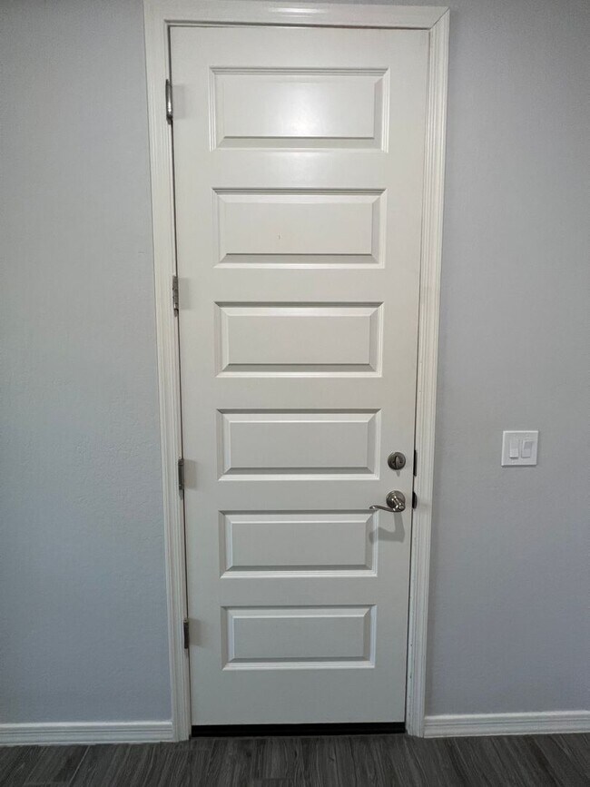 Building Photo - 2019 Build in Gated East Mark Community