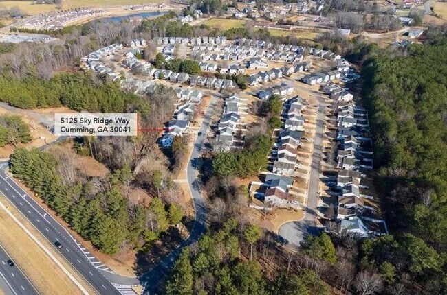 Building Photo - 5215 Sky Ridge Way