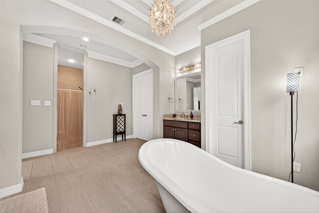 Building Photo - 32607 Wingfoot Cir