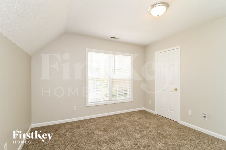 Building Photo - 4810 Manteo Ln