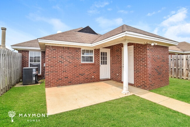 Building Photo - 8756 Jamac Ln