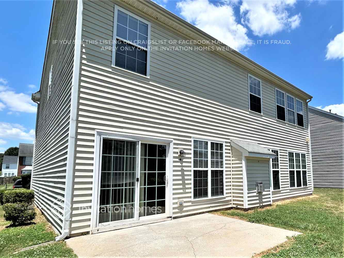 Building Photo - 1460 Cantwell Ct
