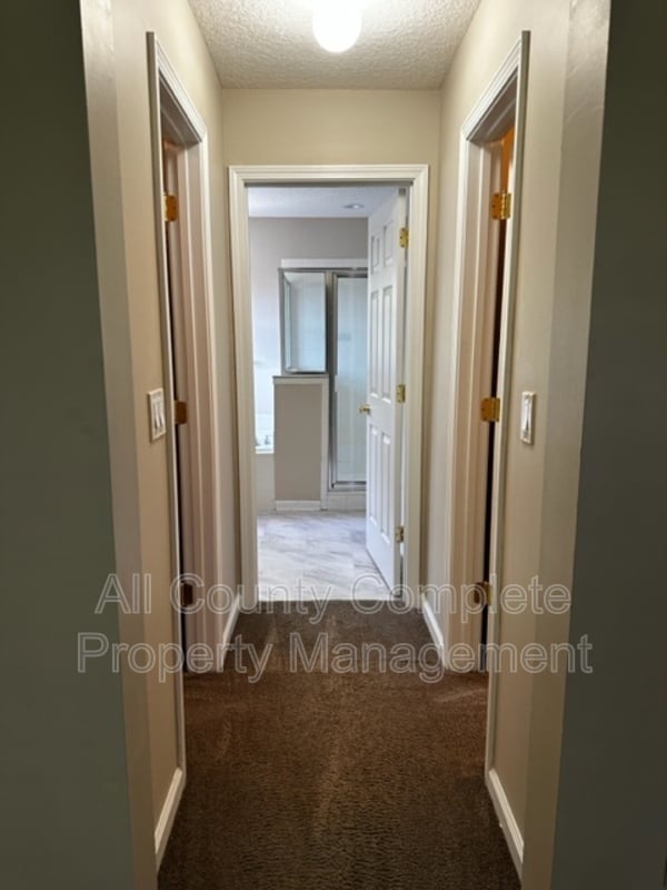 Building Photo - 4095 Pebble Brooke Circle South