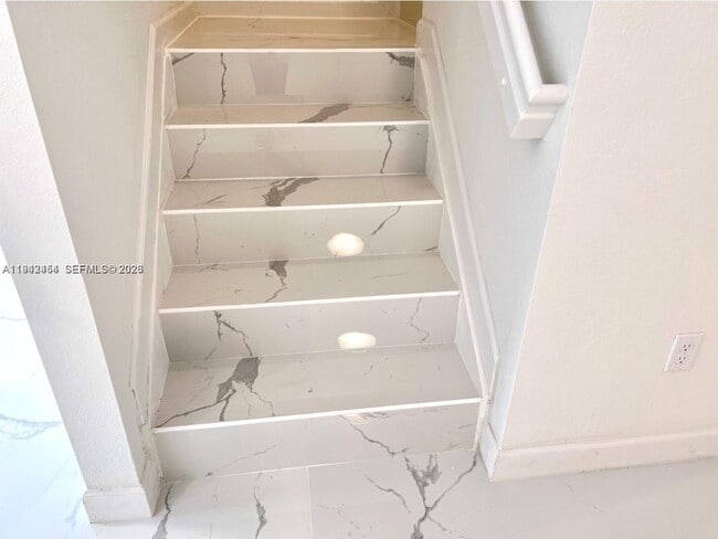 Building Photo - 15903 SW 2nd Dr