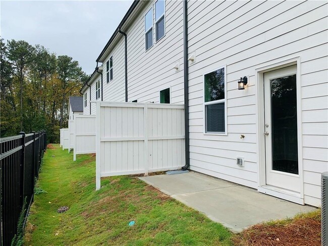 Building Photo - 1621 Gunnin Trce NW