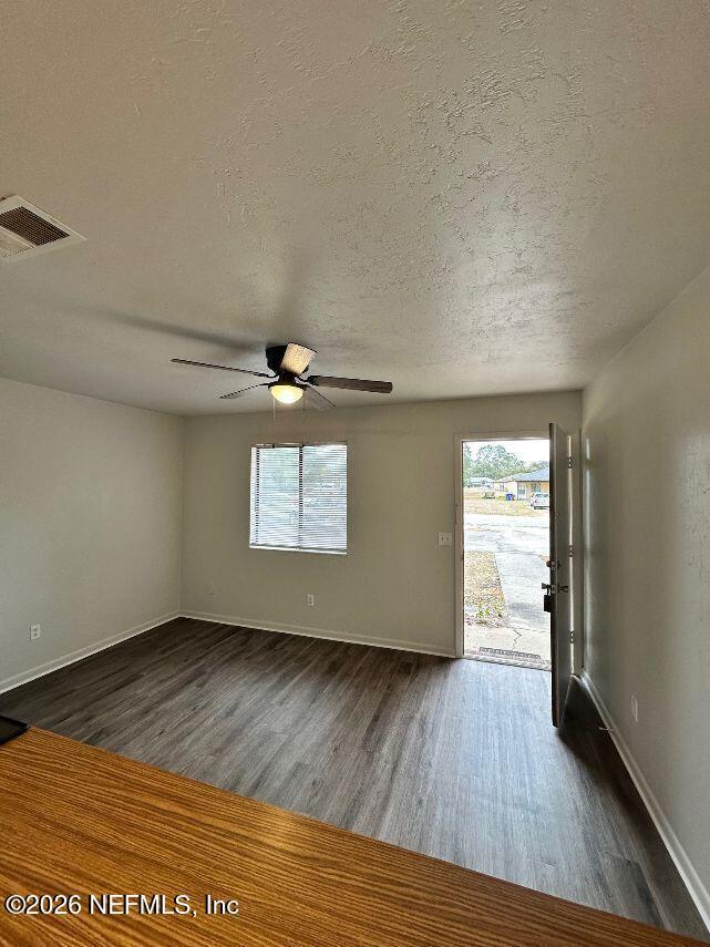 Building Photo - 3842 Osprey Cir