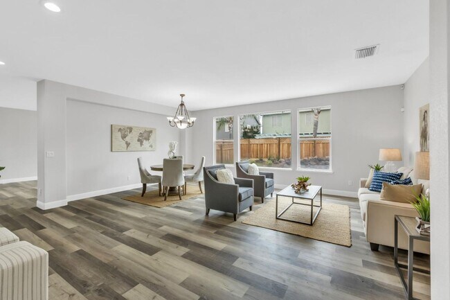 Building Photo - Gorgeous East Elk Grove Home