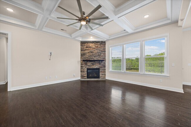 Building Photo - Stunning 4 bedrm, 3.5 Bath home in Chapel Cove of South Charlotte!