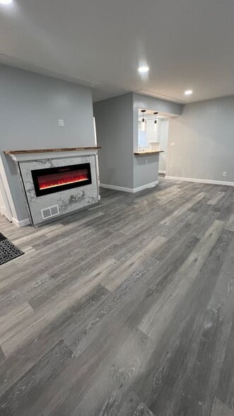 Building Photo - 23070 Scotia Rd