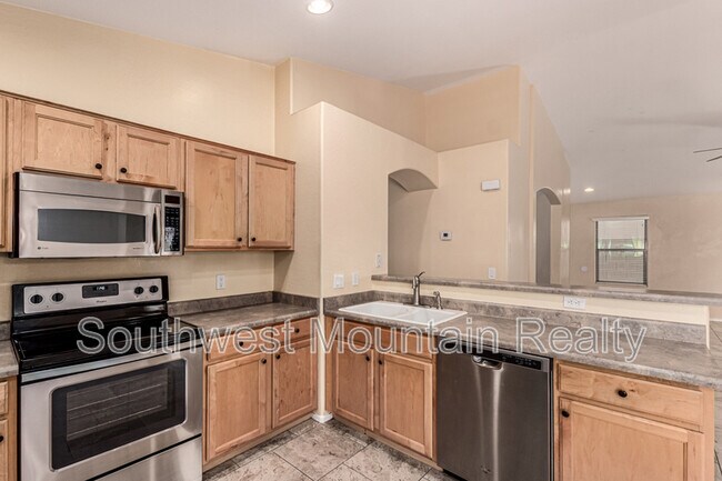 Building Photo - 33782 N Mercedes Dr