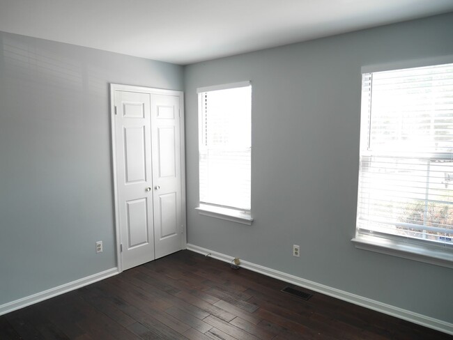 Building Photo - Recently Renovated & Move-In Ready- Bowie, MD