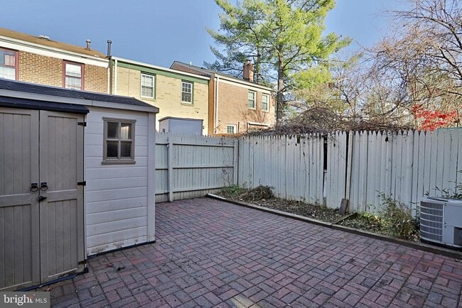 Building Photo - 3181 Welby Ct