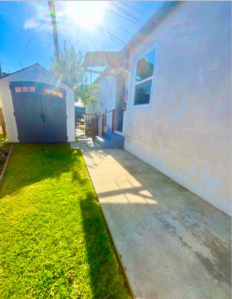 Building Photo - 15012 Lemoli Ave